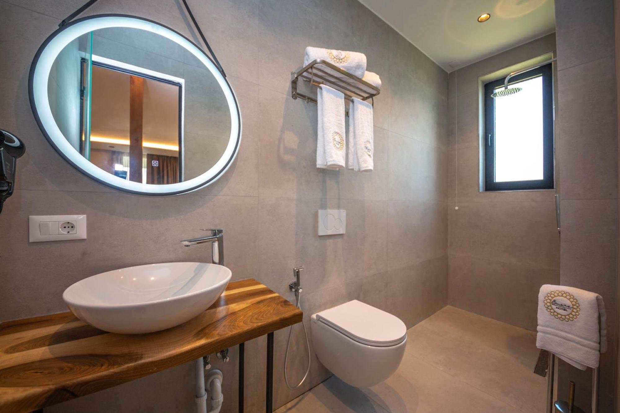 Hotell Emara Boutique